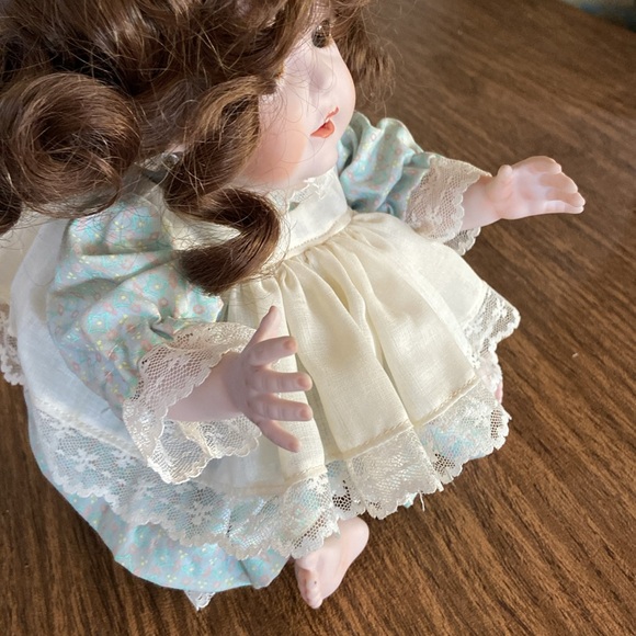 Vintage Bisque Germany J.D.K. Doll “Jeanette 1982” Fully Jointed - Picture 6 of 13